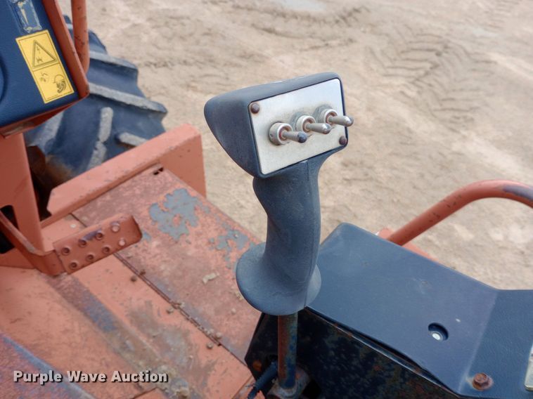 image for item NU9885 1998 Ditch Witch 8020 cable plow