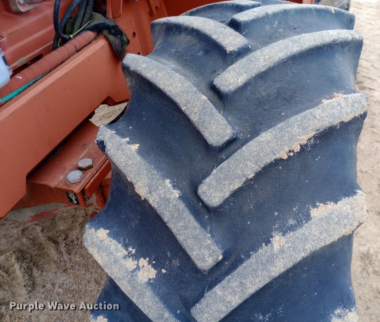 image for item NU9885 1998 Ditch Witch 8020 cable plow