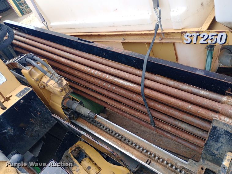 image for item NU9889 2006 Vermeer D6x6 Six Shooter directional boring unit with trailer