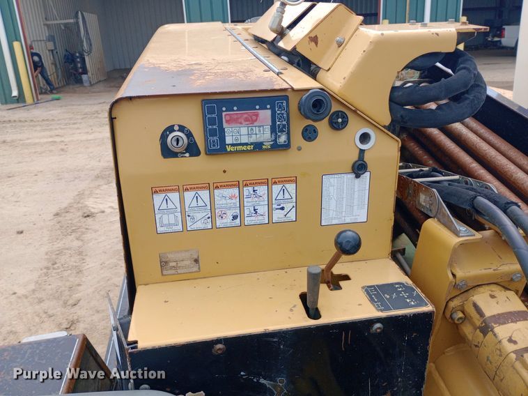 image for item NU9889 2006 Vermeer D6x6 Six Shooter directional boring unit with trailer