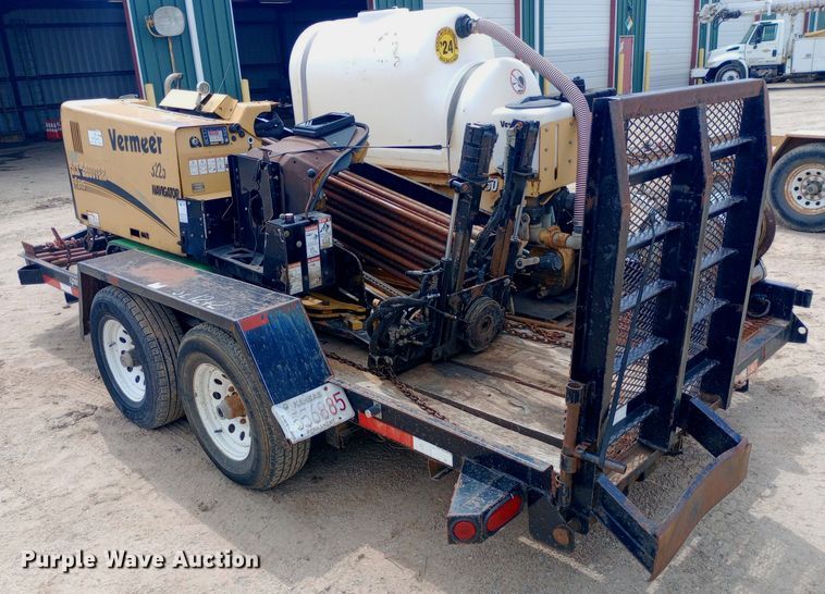 image for item NU9889 2006 Vermeer D6x6 Six Shooter directional boring unit with trailer