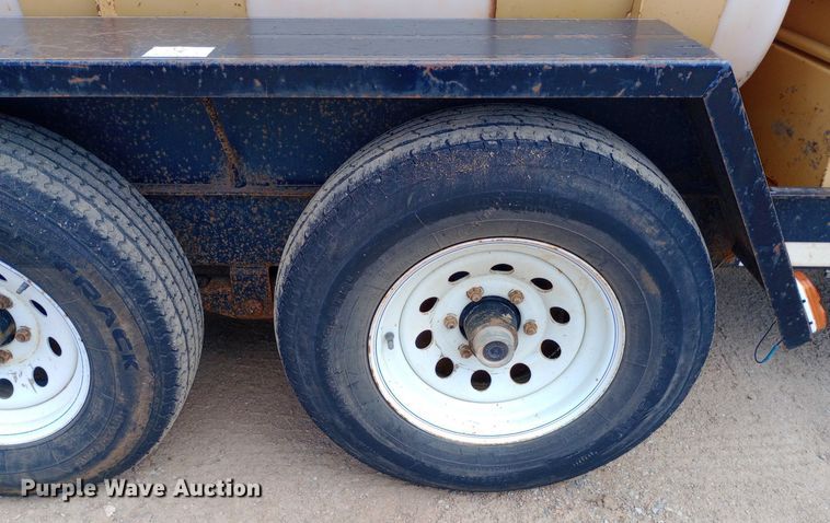 image for item NU9889 2006 Vermeer D6x6 Six Shooter directional boring unit with trailer