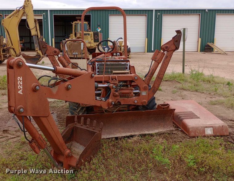 image for item NU9890 1990 Ditch Witch 3500 trencher