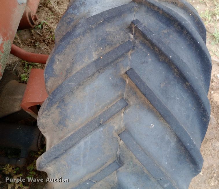 image for item NU9890 1990 Ditch Witch 3500 trencher