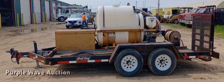 image for item NU9891 Vermeer ST 250 mud mixer