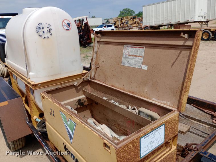 image for item NU9891 Vermeer ST 250 mud mixer