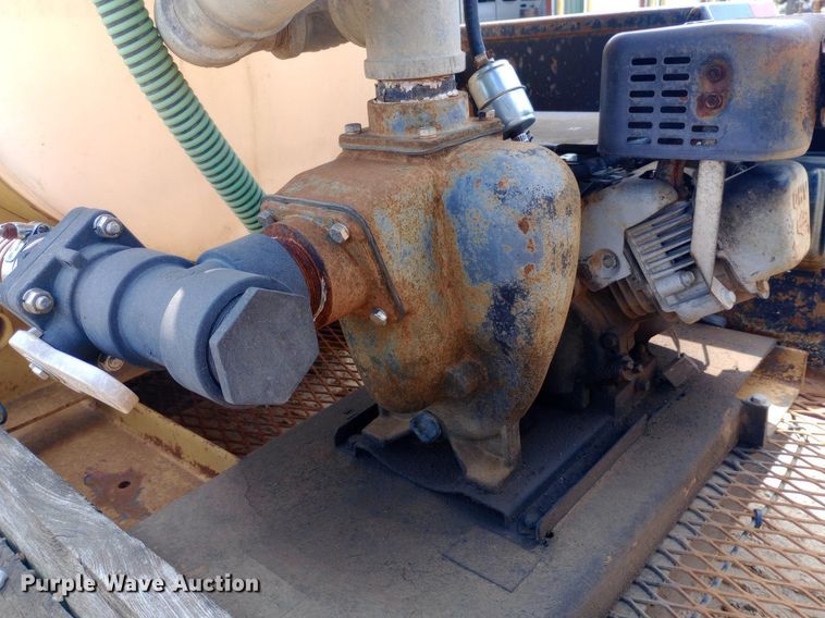 image for item NU9891 Vermeer ST 250 mud mixer