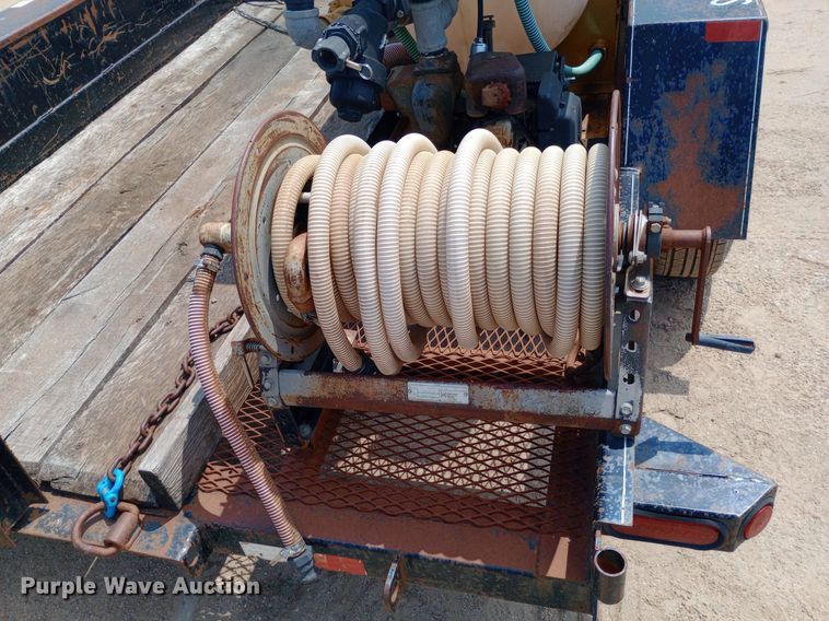 image for item NU9891 Vermeer ST 250 mud mixer