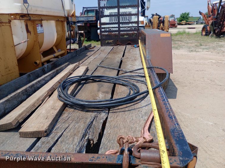 image for item NU9891 Vermeer ST 250 mud mixer