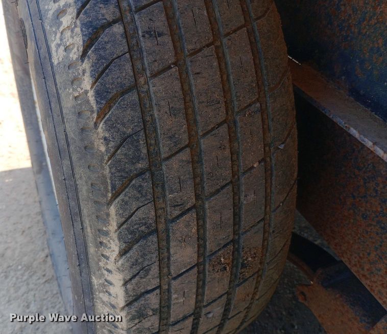 image for item NU9891 Vermeer ST 250 mud mixer