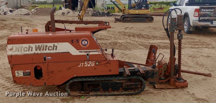 image for item NU9893 1999 Ditch Witch JT520 directional boring unit
