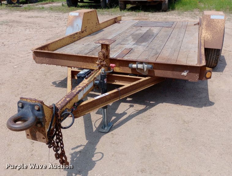 image for item NU9895 2005 Redi Haul ML7460 tilt deck equipment trailer