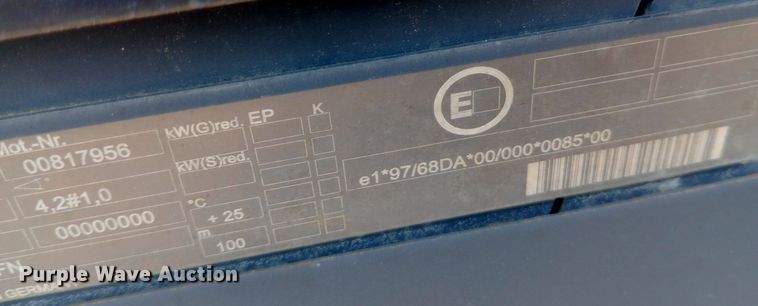 image for item NU9898 2004 Vermeer LM42 vibratory cable plow