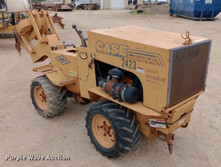 image for item NU9901 2000 Case Maxi Sneaker C vibratory cable plow