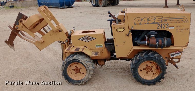 image for item NU9901 2000 Case Maxi Sneaker C vibratory cable plow