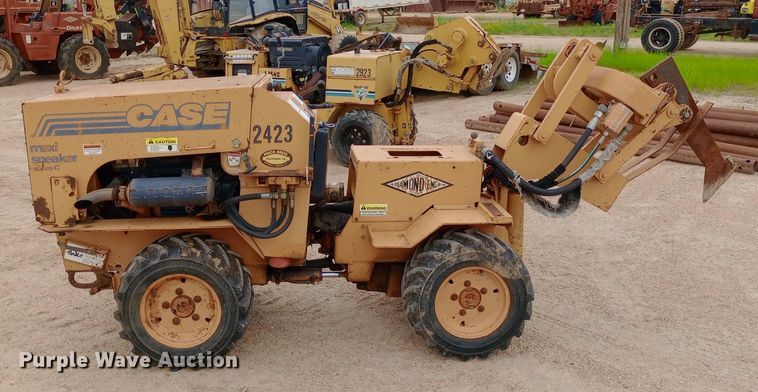 image for item NU9901 2000 Case Maxi Sneaker C vibratory cable plow