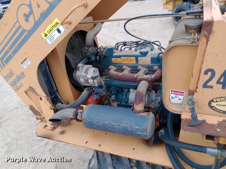 image for item NU9901 2000 Case Maxi Sneaker C vibratory cable plow