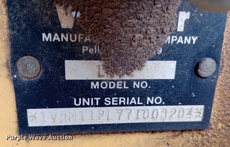 image for item NU9903 2007 Vermeer LM42 vibratory cable plow