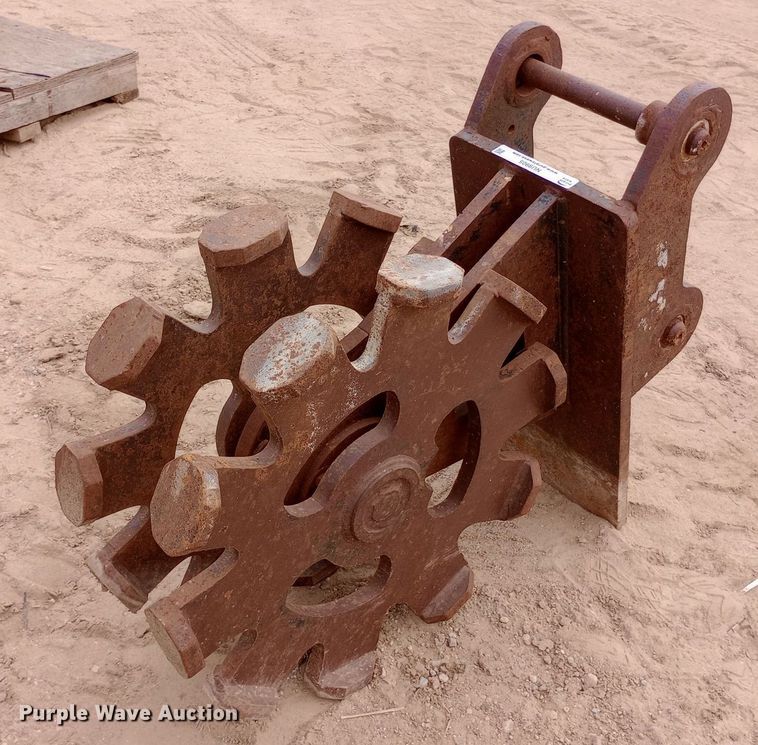 image for item NU9905 Compaction wheel