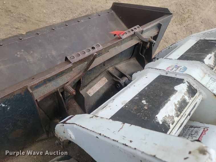 image for item NZ9930 1996 Bobcat  763 skid steer loader