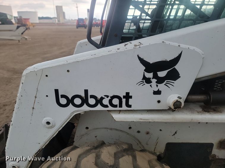 image for item NZ9930 1996 Bobcat  763 skid steer loader