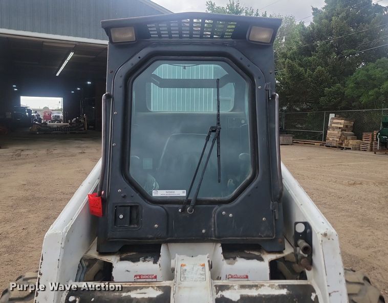 image for item NZ9930 1996 Bobcat  763 skid steer loader