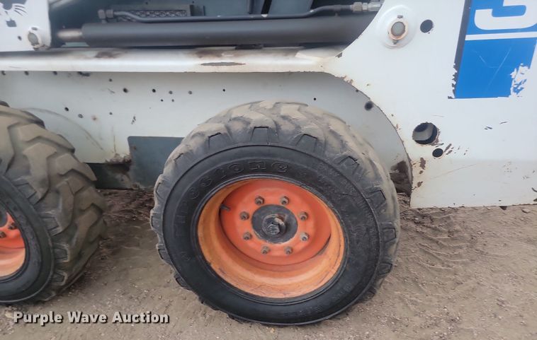 image for item NZ9930 1996 Bobcat  763 skid steer loader