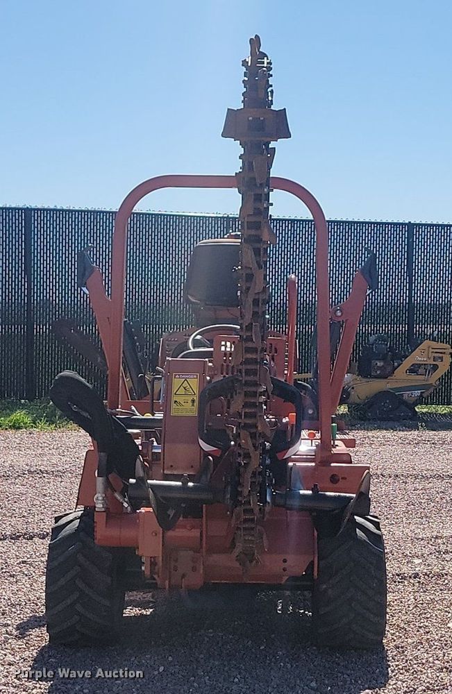 image for item NZ9931 2019 Ditch Witch RT45 trencher