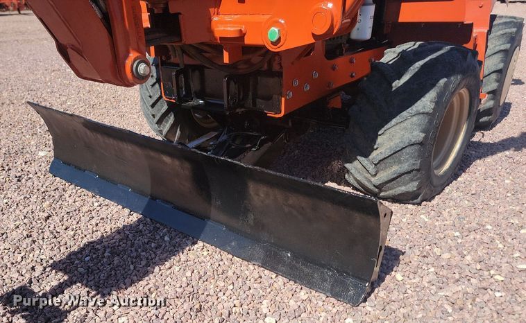 image for item NZ9931 2019 Ditch Witch RT45 trencher