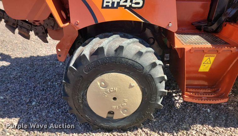 image for item NZ9931 2019 Ditch Witch RT45 trencher