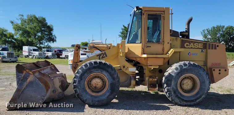 image for item NZ9933 1992 Case 721 wheel loader