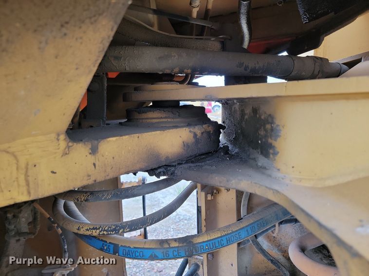 image for item NZ9933 1992 Case 721 wheel loader