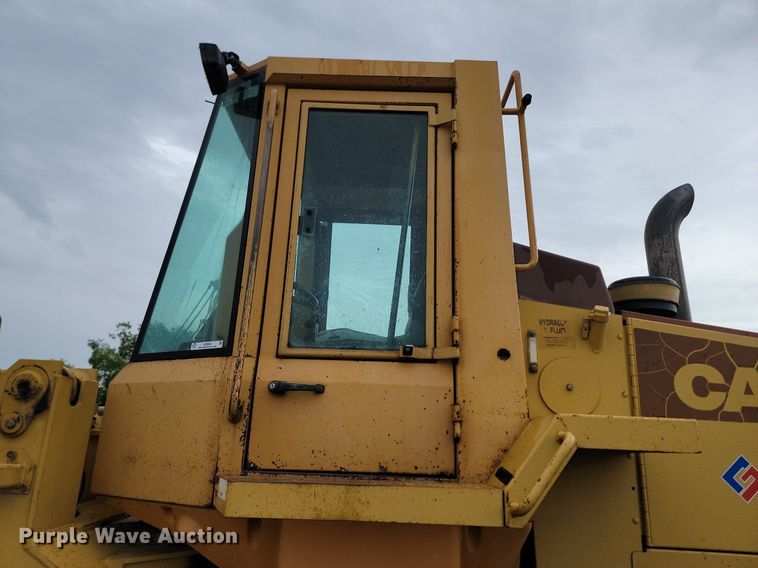 image for item NZ9933 1992 Case 721 wheel loader