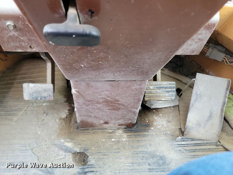 image for item NZ9933 1992 Case 721 wheel loader