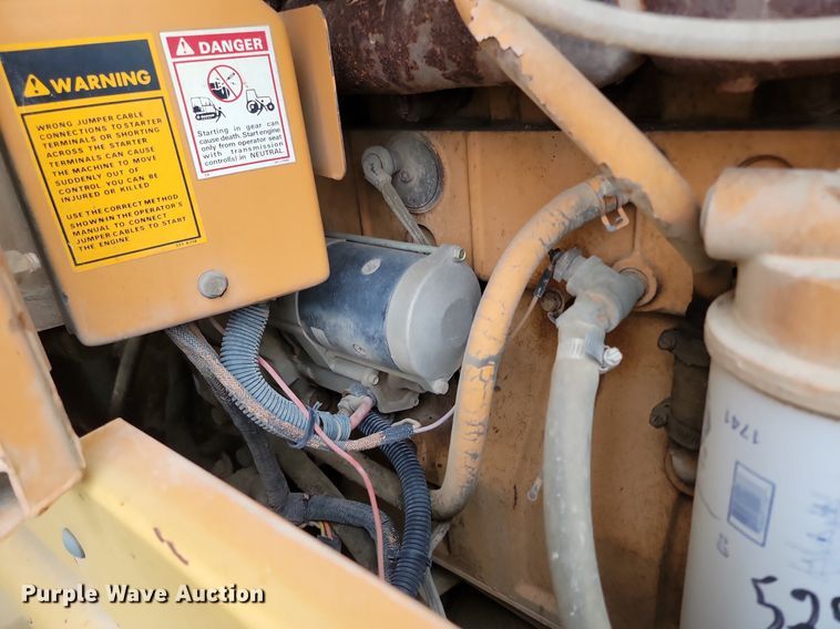 image for item NZ9933 1992 Case 721 wheel loader