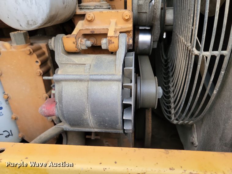 image for item NZ9933 1992 Case 721 wheel loader