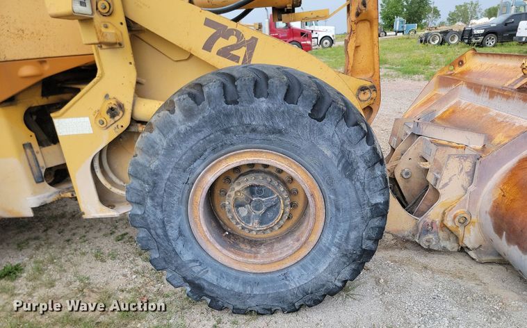 image for item NZ9933 1992 Case 721 wheel loader