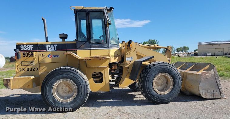 image for item NZ9934 1997 Caterpillar  938F wheel loader