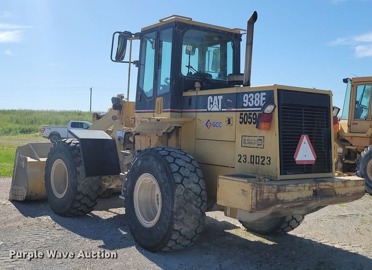 image for item NZ9934 1997 Caterpillar  938F wheel loader