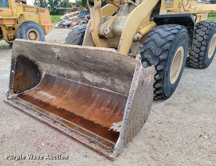 image for item NZ9934 1997 Caterpillar  938F wheel loader