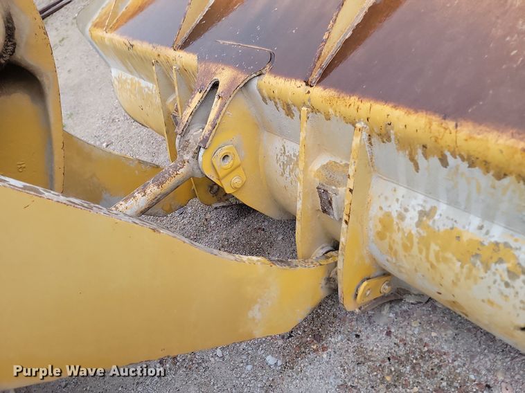 image for item NZ9934 1997 Caterpillar  938F wheel loader