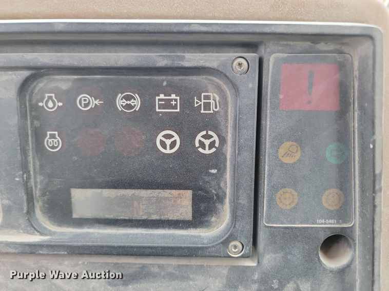 image for item NZ9934 1997 Caterpillar  938F wheel loader