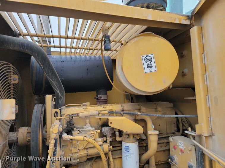 image for item NZ9934 1997 Caterpillar  938F wheel loader