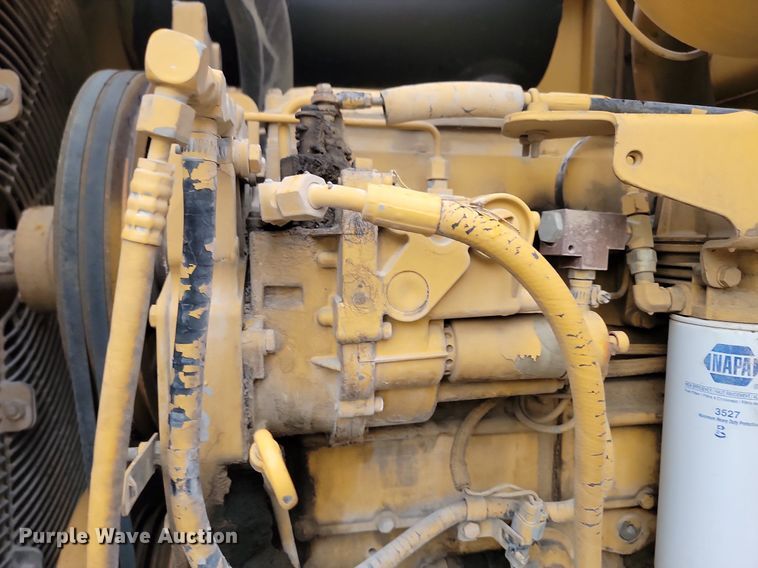 image for item NZ9934 1997 Caterpillar  938F wheel loader