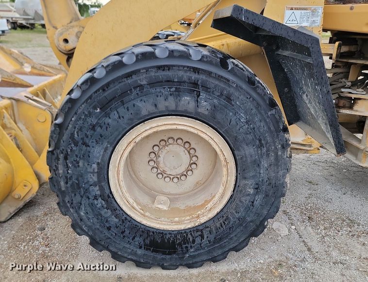 image for item NZ9934 1997 Caterpillar  938F wheel loader