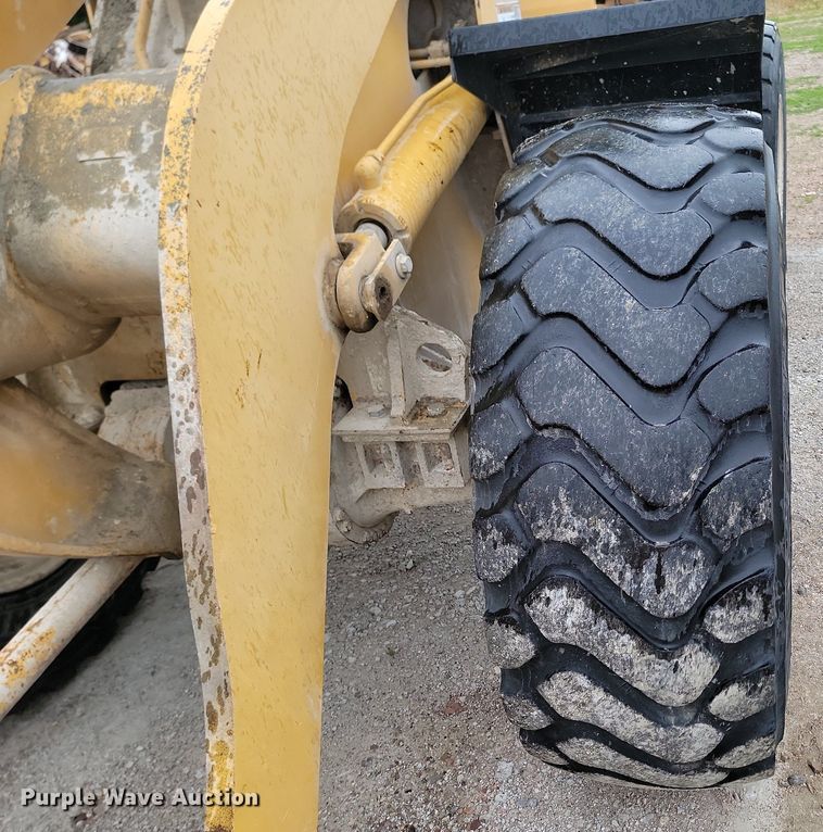 image for item NZ9934 1997 Caterpillar  938F wheel loader