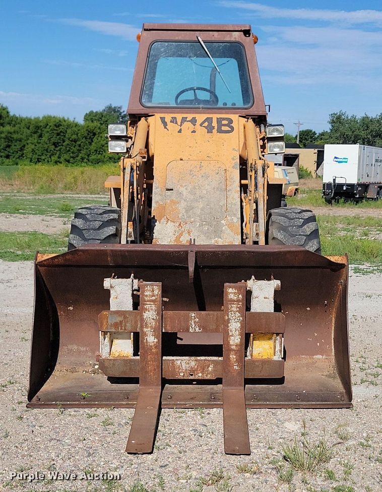 image for item NZ9935 Case W14B wheel loader