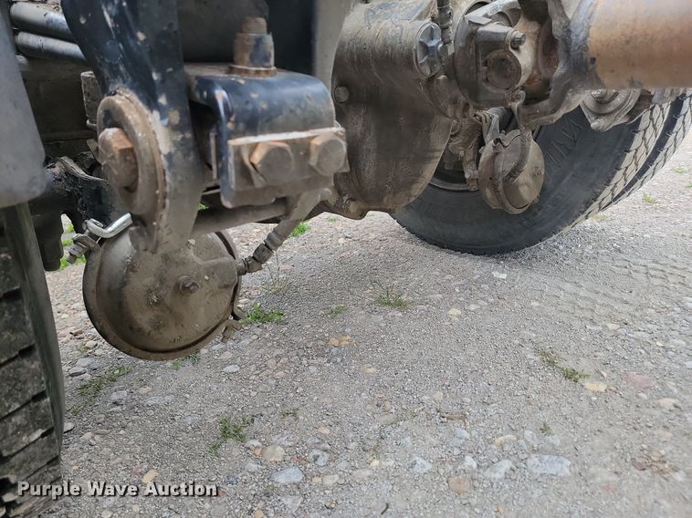 image for item NZ9939 2002 Peterbilt  378 semi truck