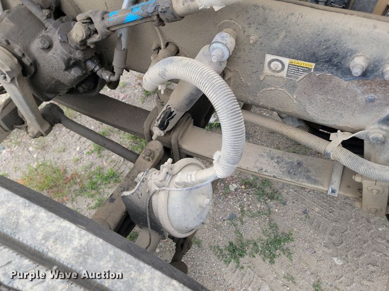 image for item NZ9939 2002 Peterbilt  378 semi truck