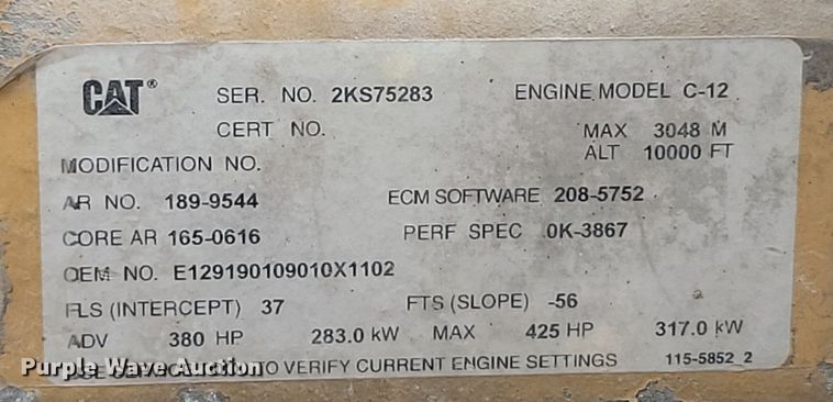 image for item NZ9939 2002 Peterbilt  378 semi truck